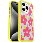 iPhone 15 Pro Case Symmetry Series Clear for MagSafe Fluttering Flora