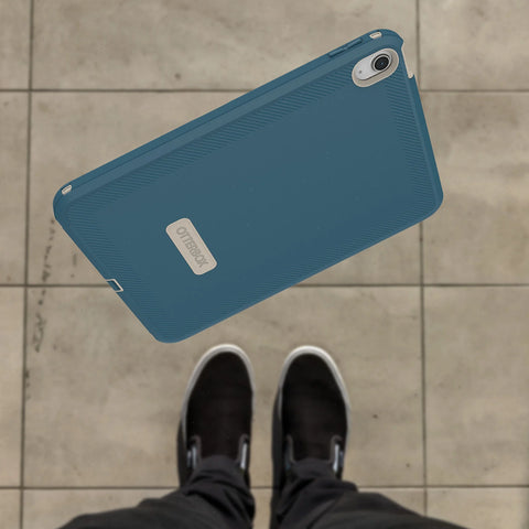 iPad (A16) and iPad (10th gen) Case Defender Series